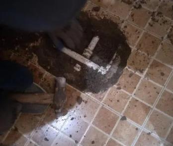 兴仁卫生间漏水维修公司为您分享下卫生间渗水如何处理及注意事项